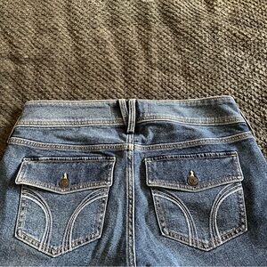 Low waisted Hollister jeans